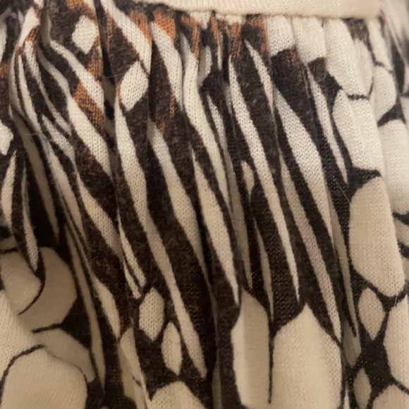 Anthropologie Vanessa Virginia  brown cream floral bow tank top- FREE w/purchase - Picture 5 of 6